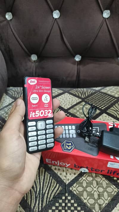 Itel it 5032 20 days used All ok with complete box type c option