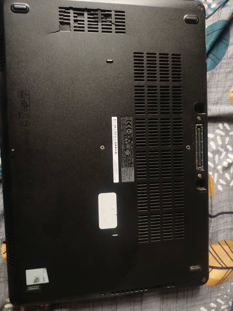 DELL Latitude E5470 2