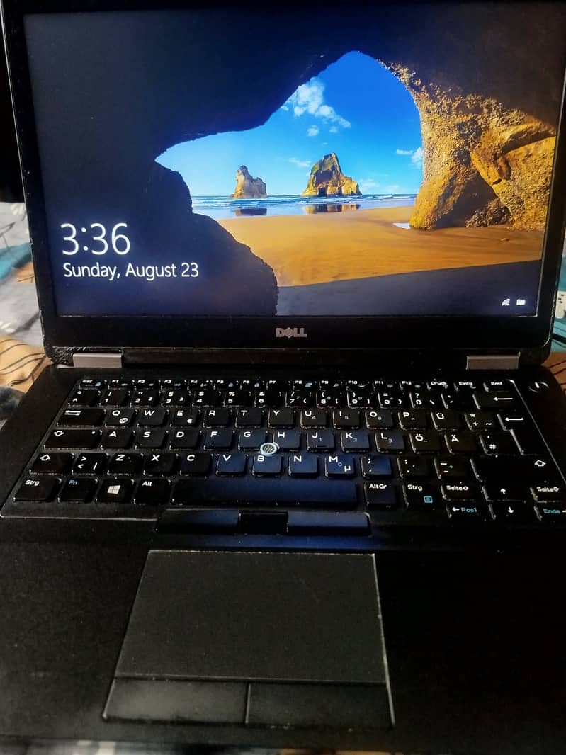 DELL Latitude E5470 5