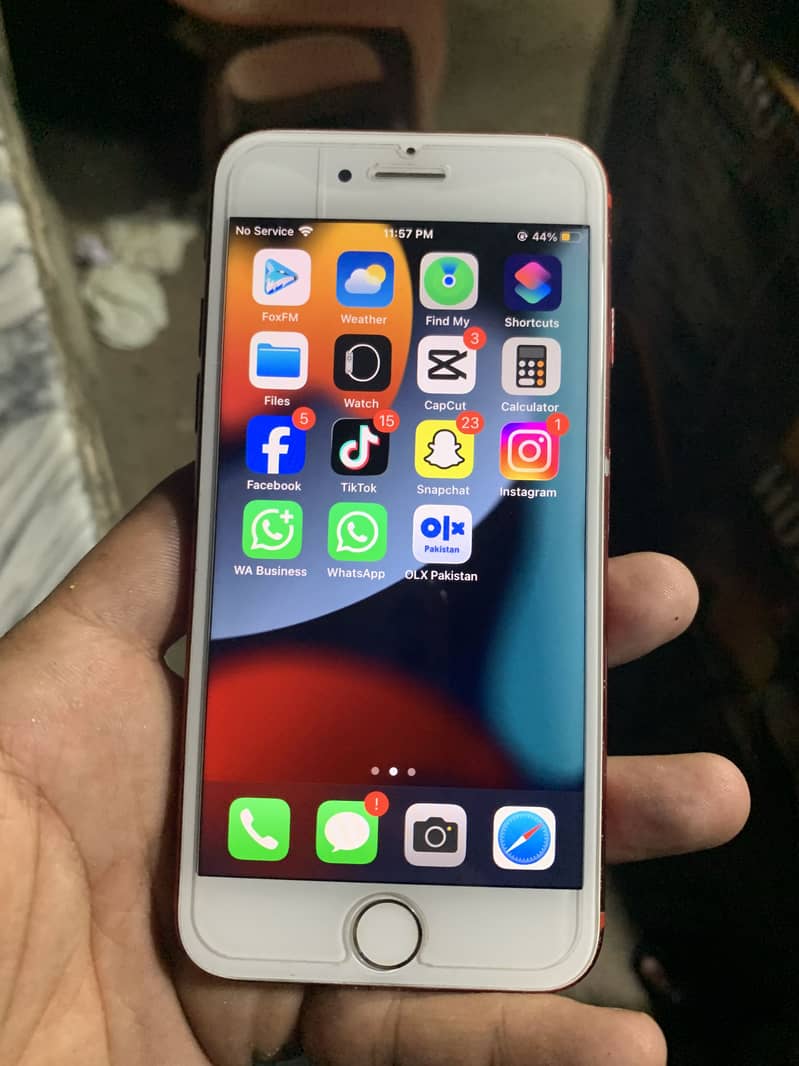 Apple iPhone 7 1