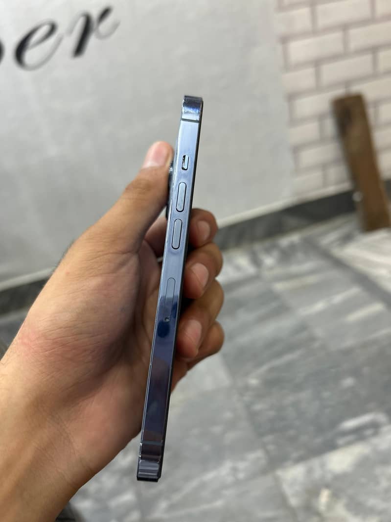 Apple iPhone 13 Pro 7