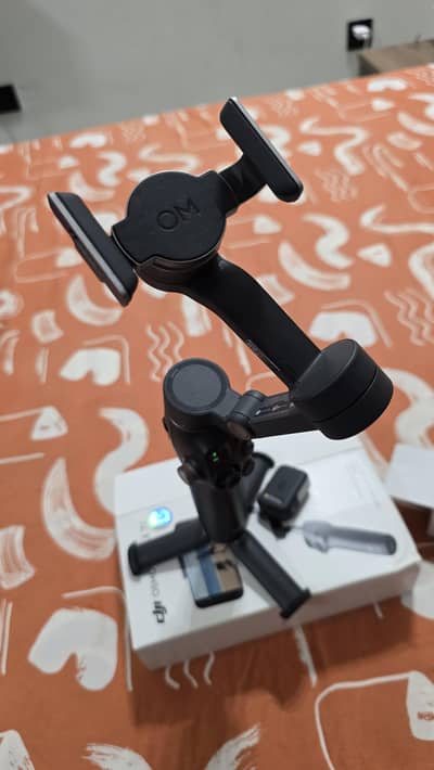 DJI OSMO Mobile 7P