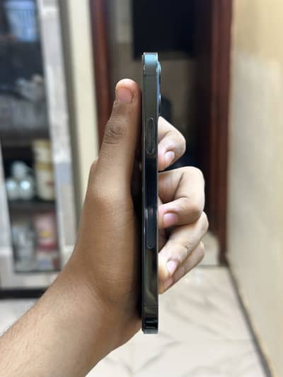 Apple iPhone 12 Pro