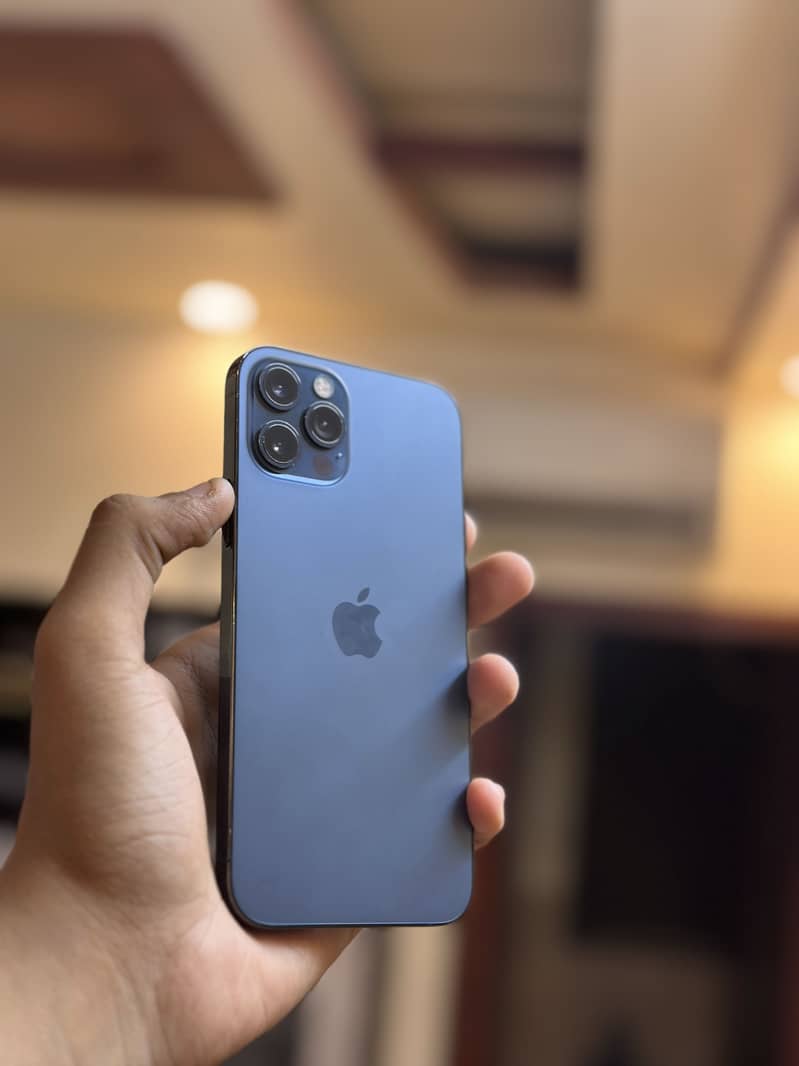 Apple iPhone 12 Pro 3