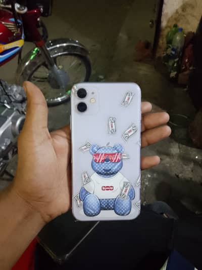 Apple iPhone 11