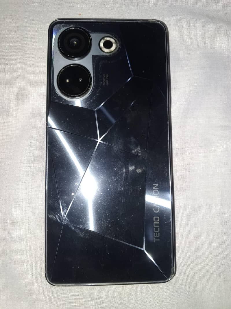 Tecno CAMON 20 0