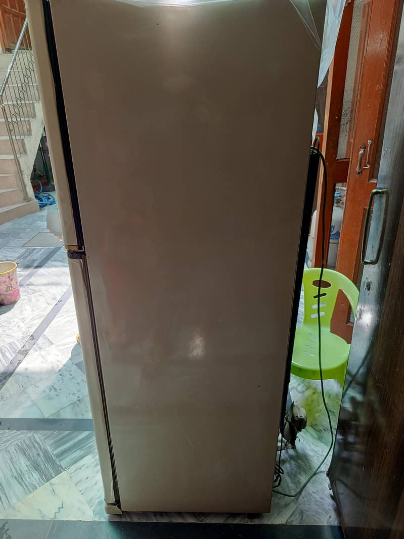 Dawlance Refrigerator 4