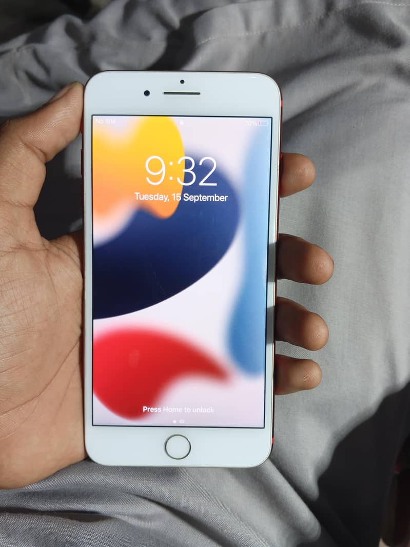 Apple iPhone 7 Plus 0
