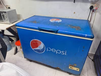 Pepsi freezer - Urgent Sale