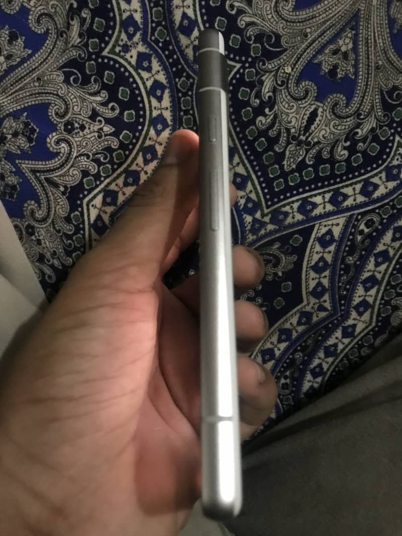Google Pixel 7a 3