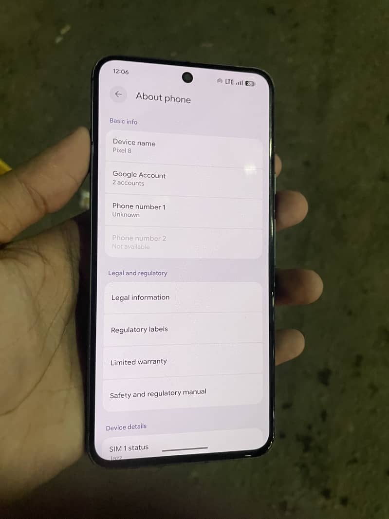 Google Pixel 8 3