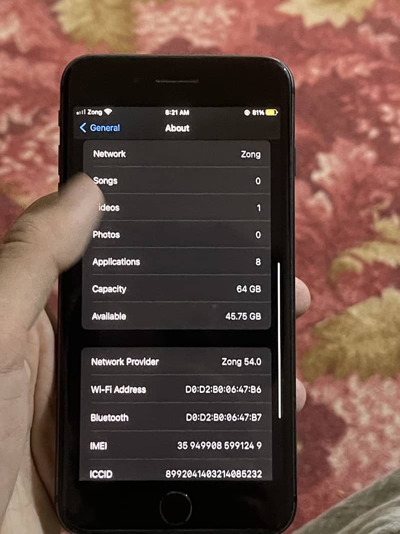 Apple iPhone 8 Plus 6