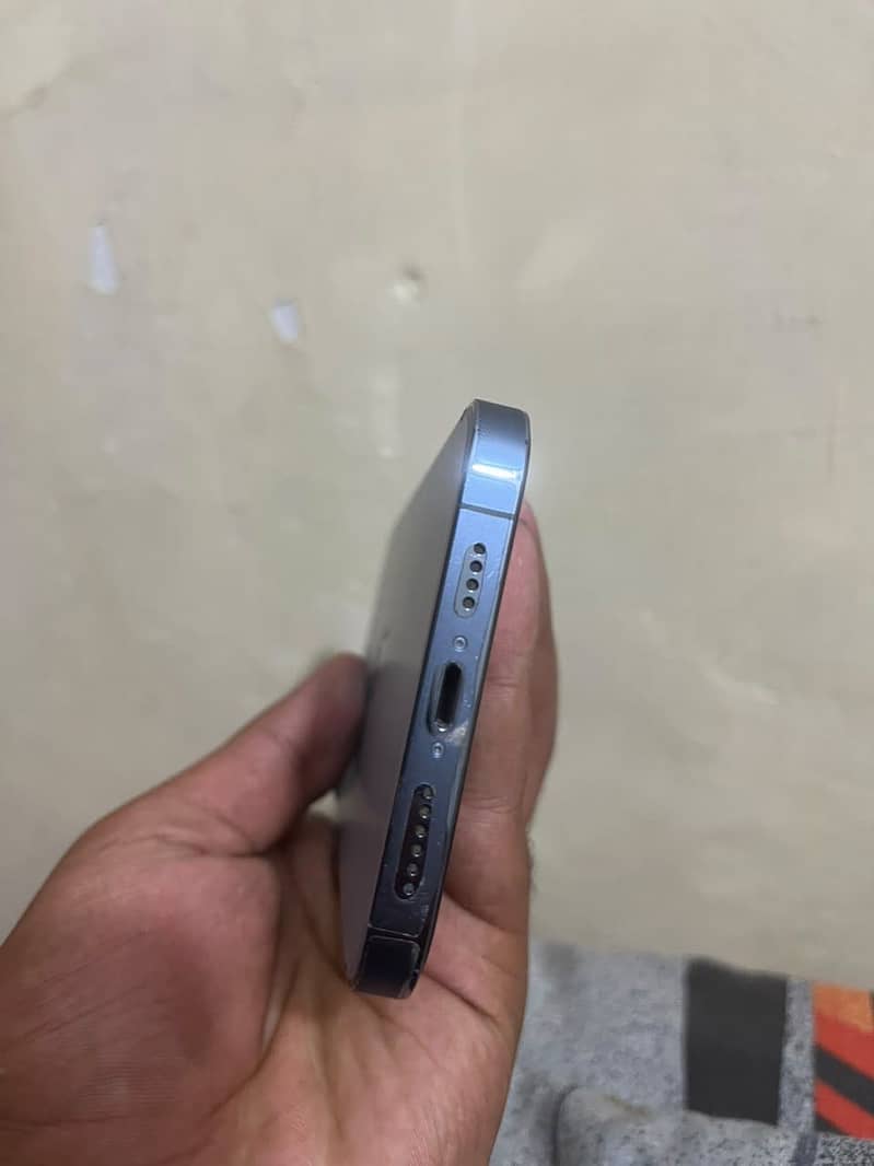13 pro max 4