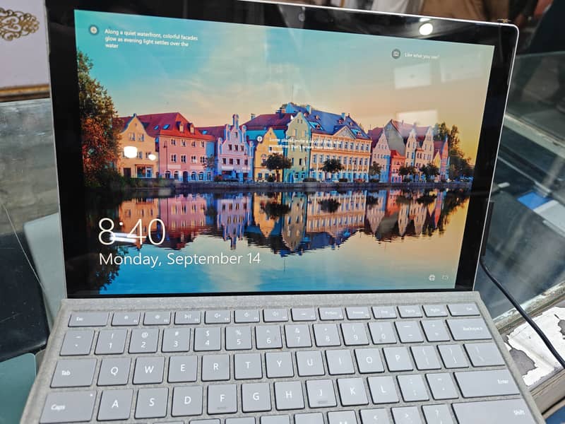 Microsoft 6 pro 3