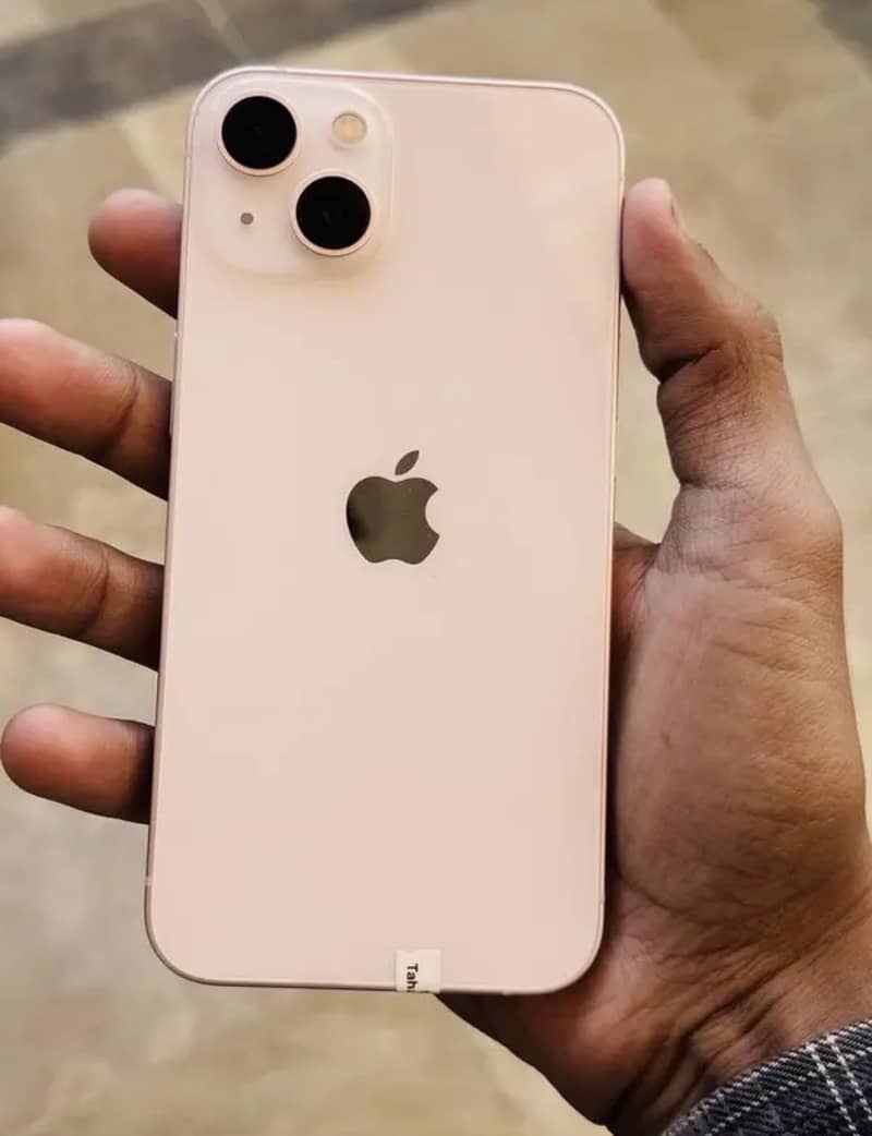 Apple iPhone 13 2