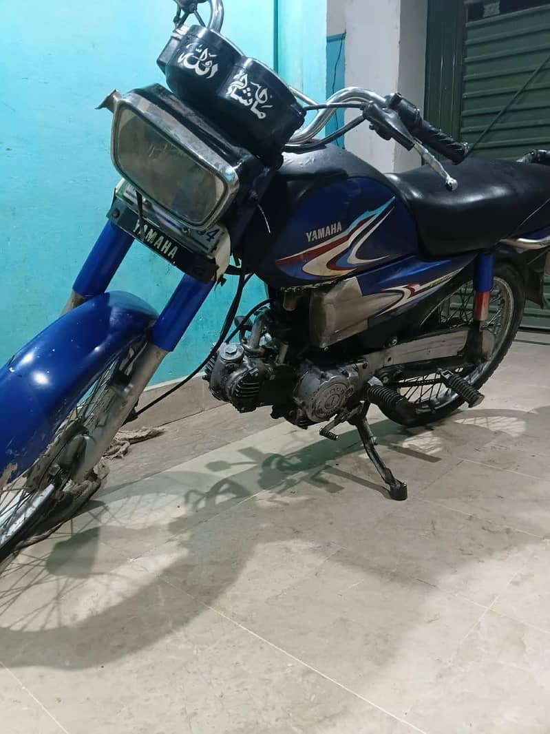 Yamaha Junoon 6