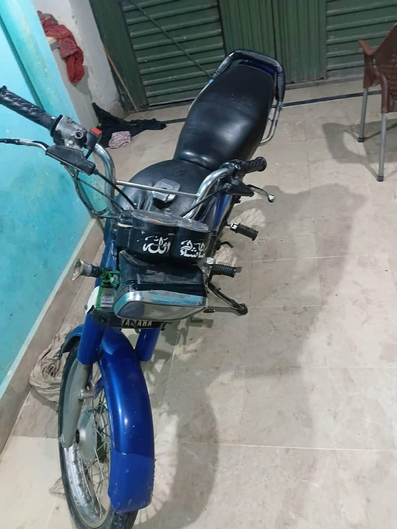 Yamaha Junoon 7
