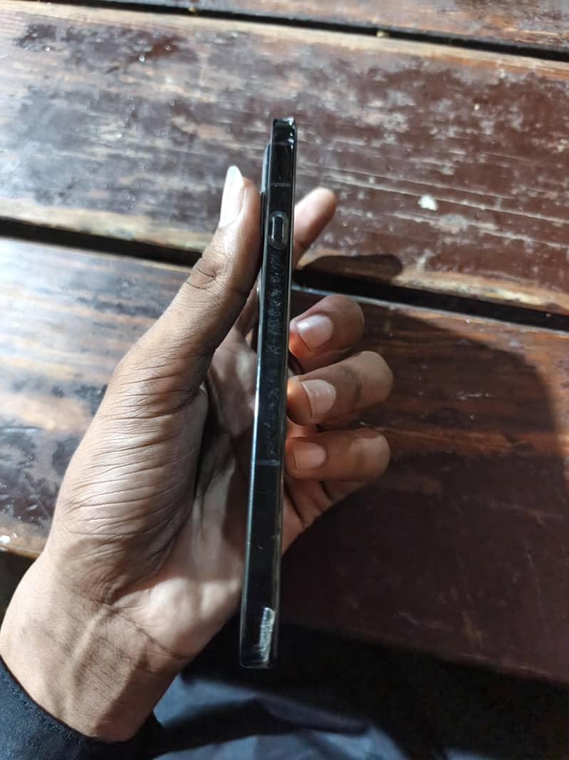 Infinix Note 60 4