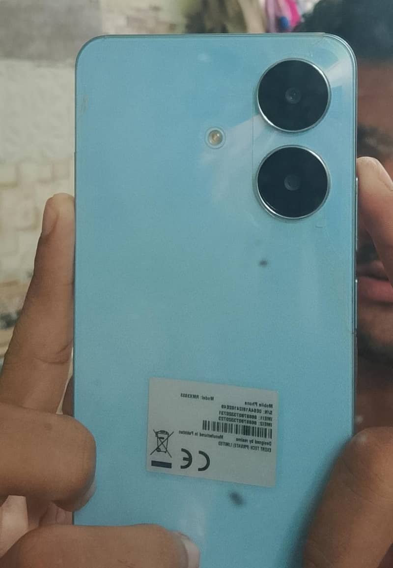 Realme Note 60x 0