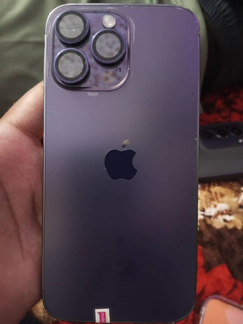 Apple iPhone 14 Pro Max 2