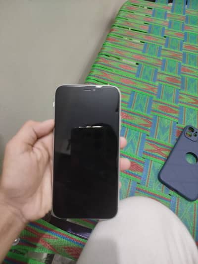 Apple iPhone XR