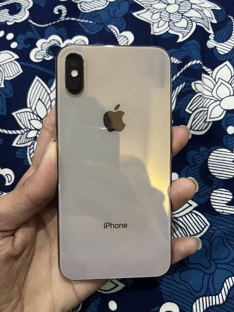 iphone xs 1