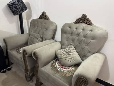 7 seater sofa with center table