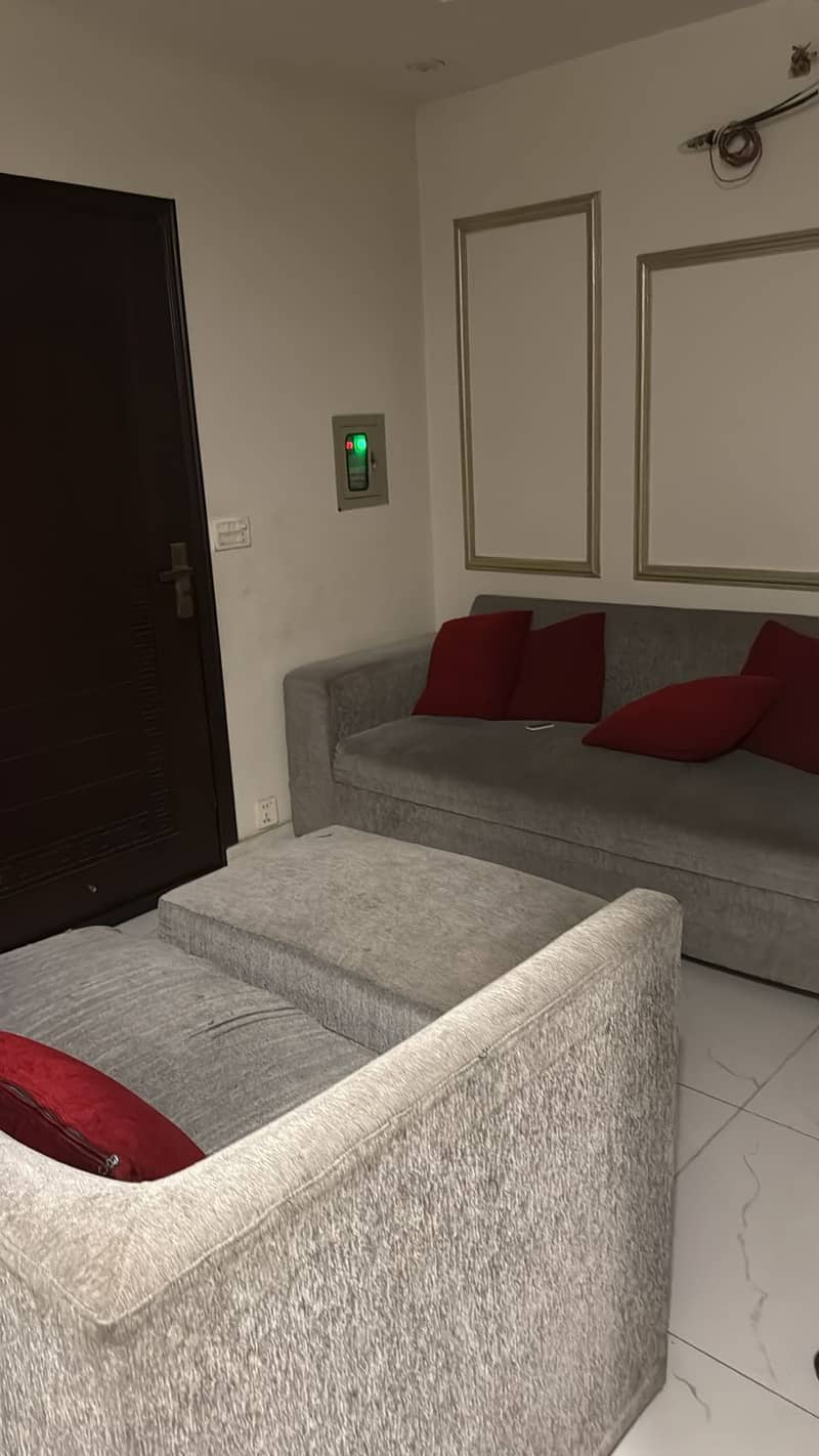 L Shaped Sofa 2