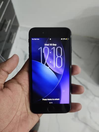 Apple iPhone SE 2020