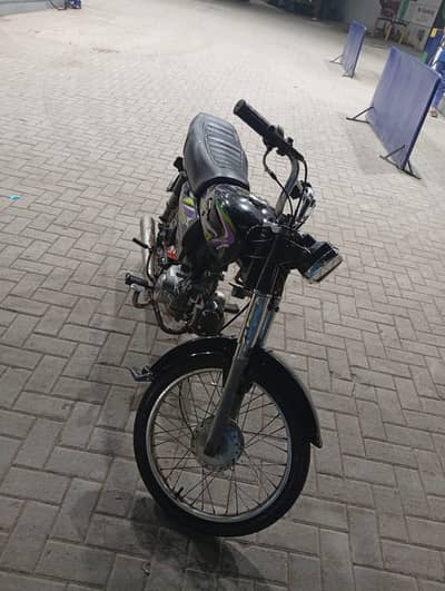 Bike Sale Excellent condition urgent sale genuine papers
