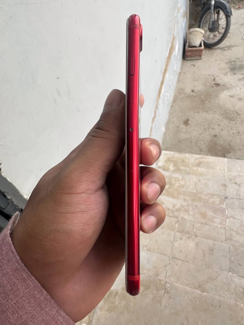 Apple iPhone 7 Plus 2