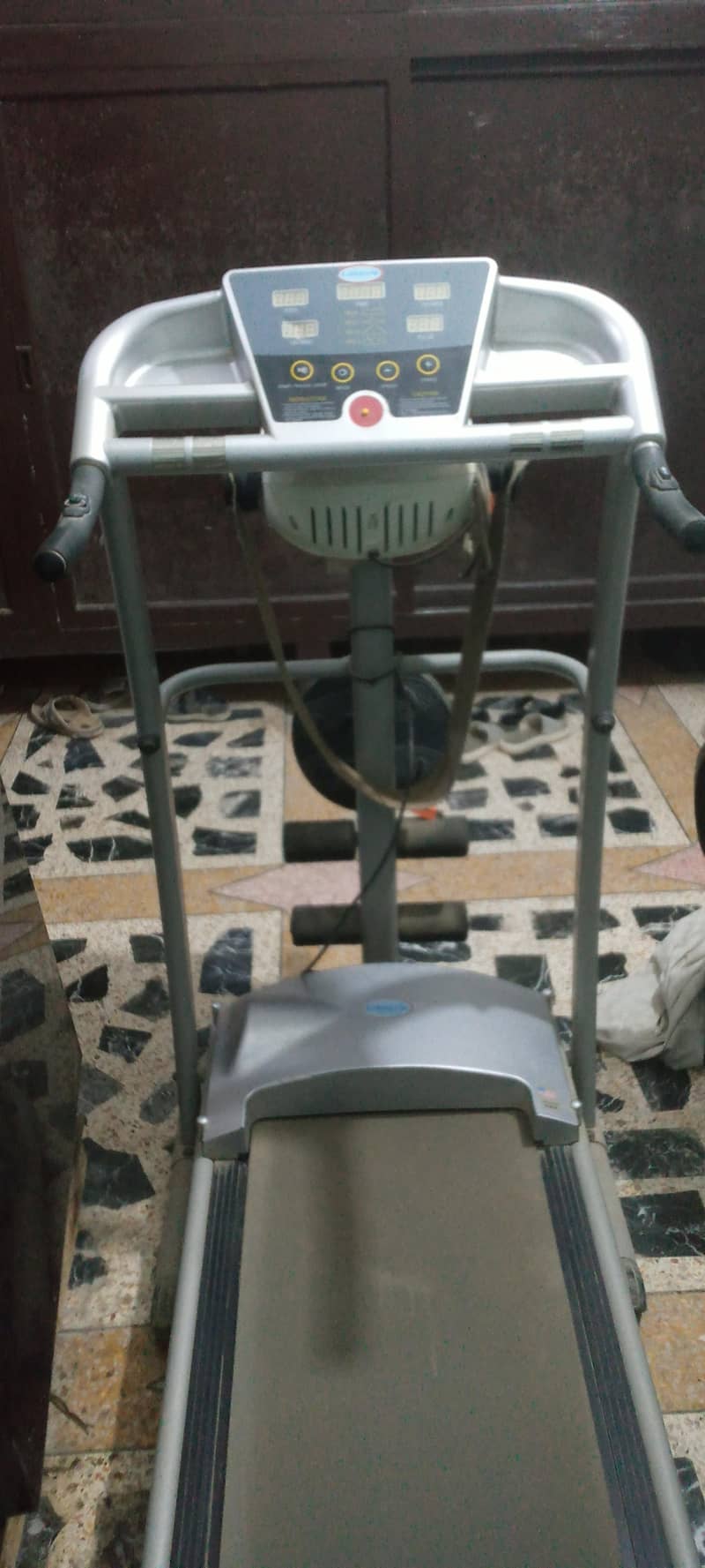 gym workout machinary 1