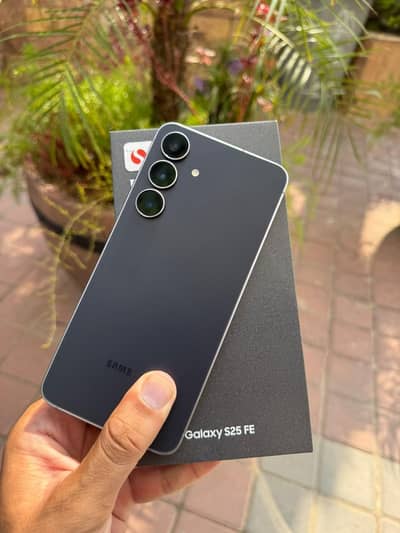 Samsung Mobile S25 FE