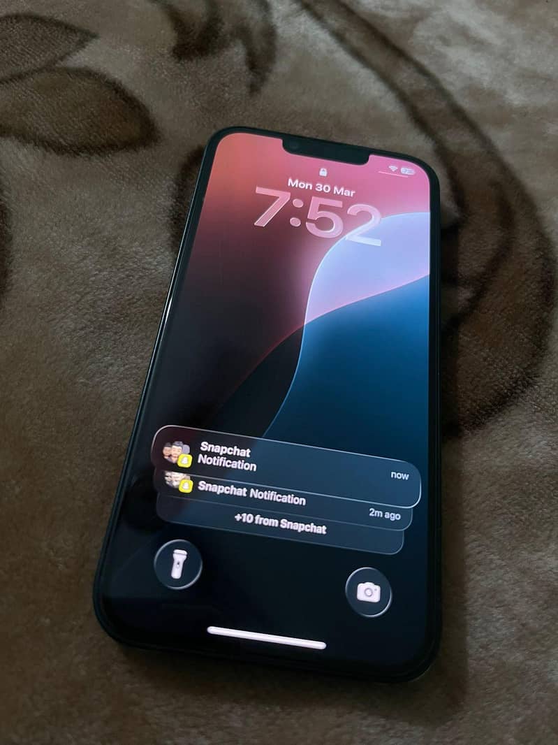 Apple iPhone 14 3