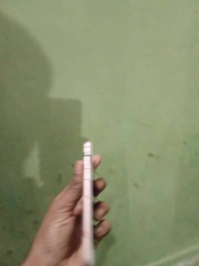 Apple iPhone 8