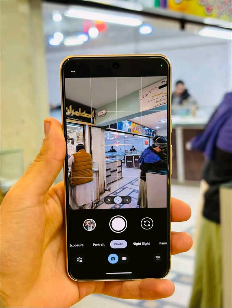 Google Pixel 8 1