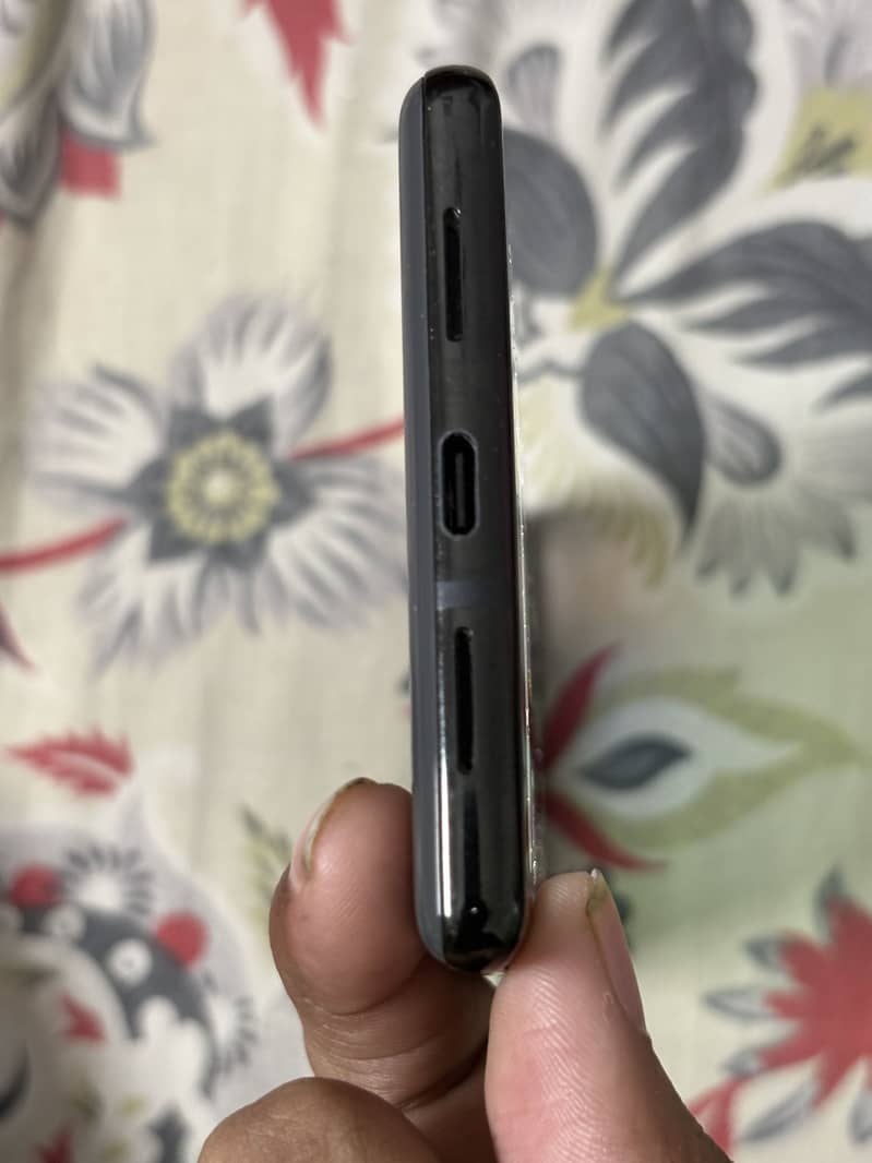 Google Pixel 6 Pro 2