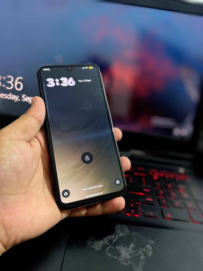 Google Pixel 8 0