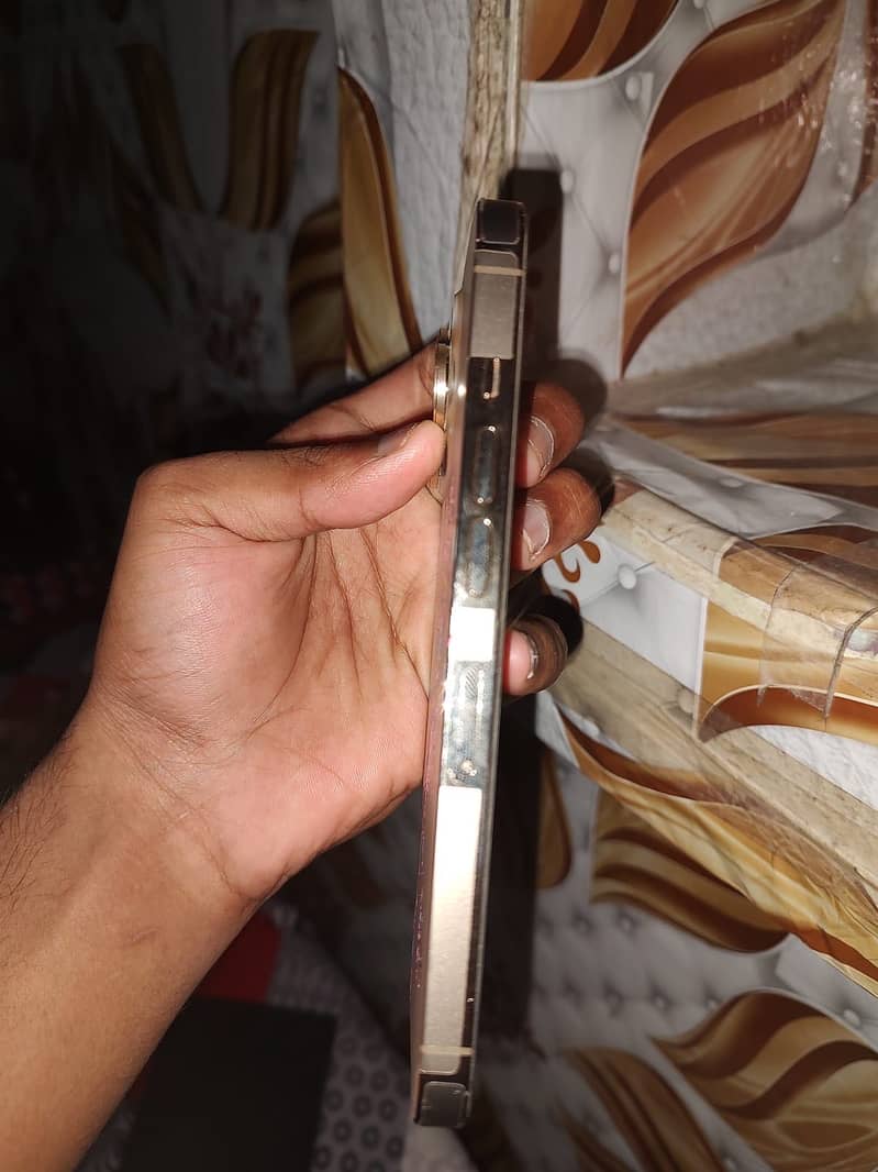 Apple iPhone 13 Pro 5