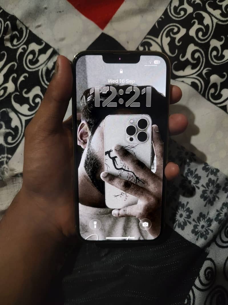 Apple iPhone 13 Pro 7