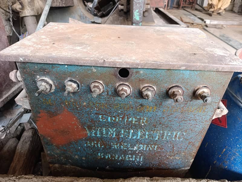 heavy welding machine 0