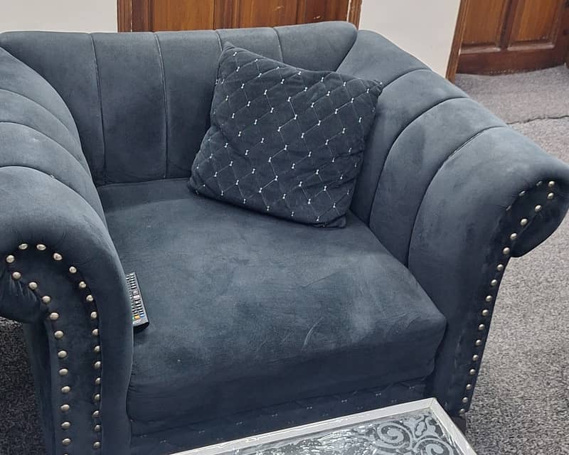 7-Seater Sofa Set! 1