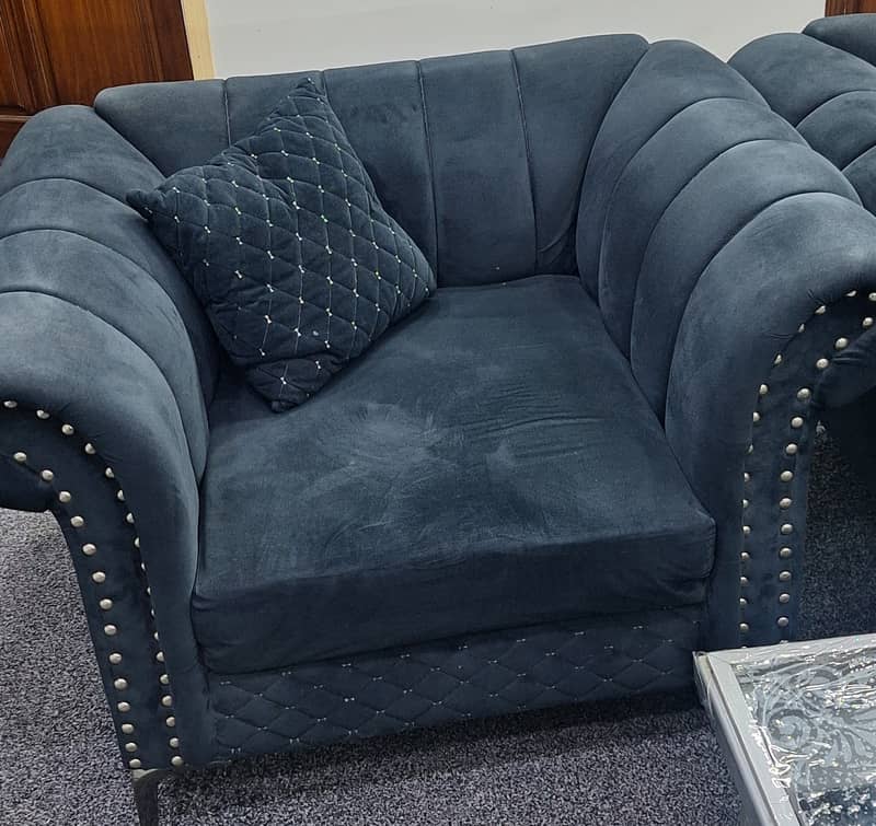 7-Seater Sofa Set! 4