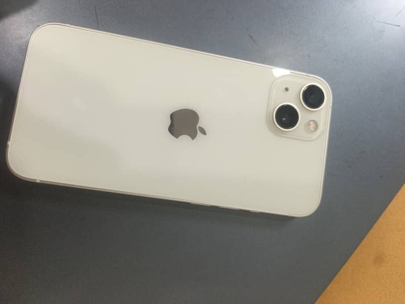 Apple iPhone 13 0