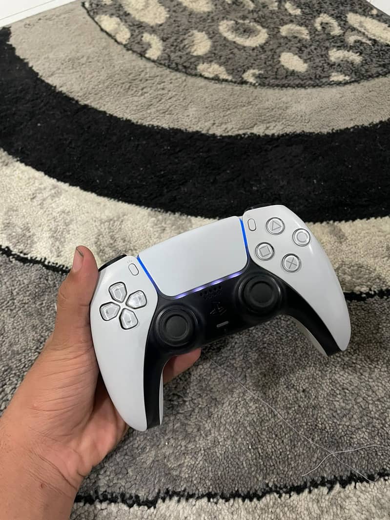 Ps5 Dualsense Original Controller 1