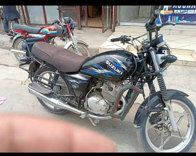 Suzuki GS 150se 2022 model