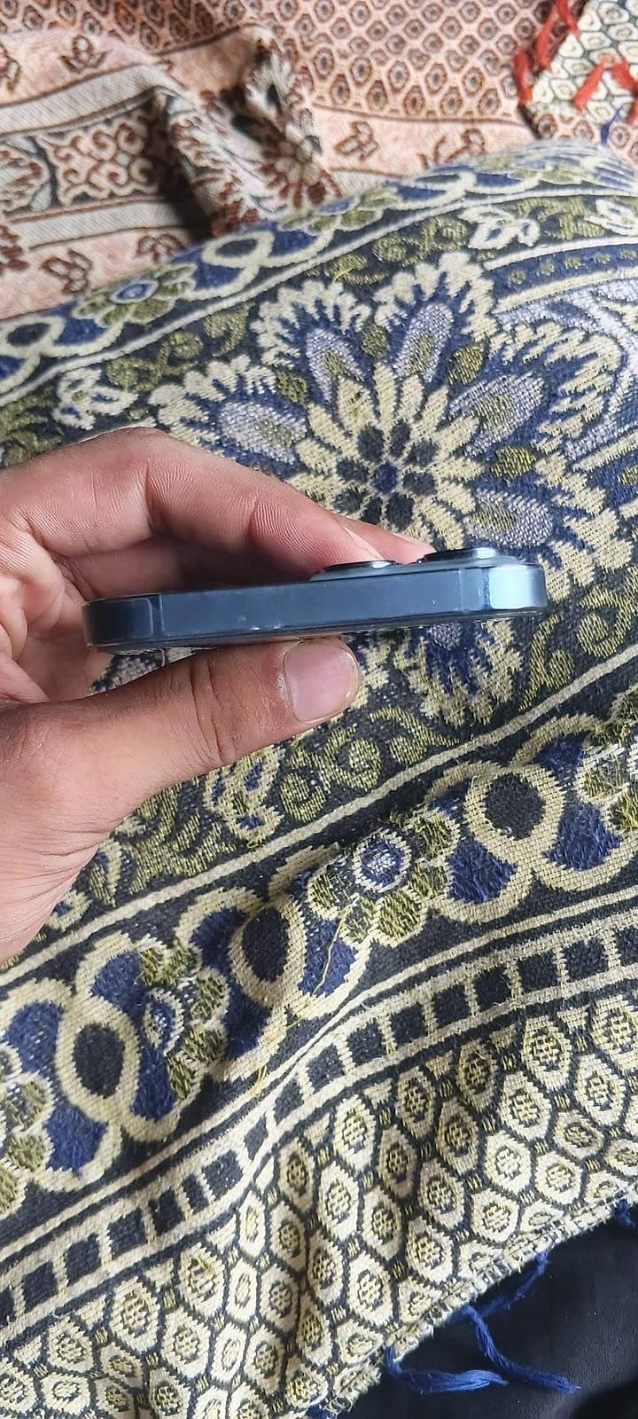 Apple iPhone 13 Pro Max 1