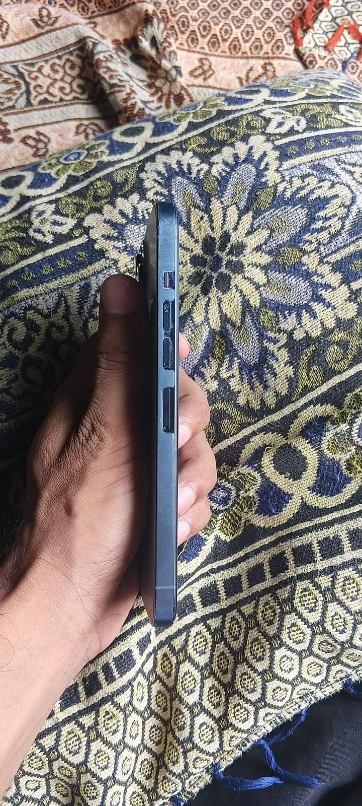 Apple iPhone 13 Pro Max 3