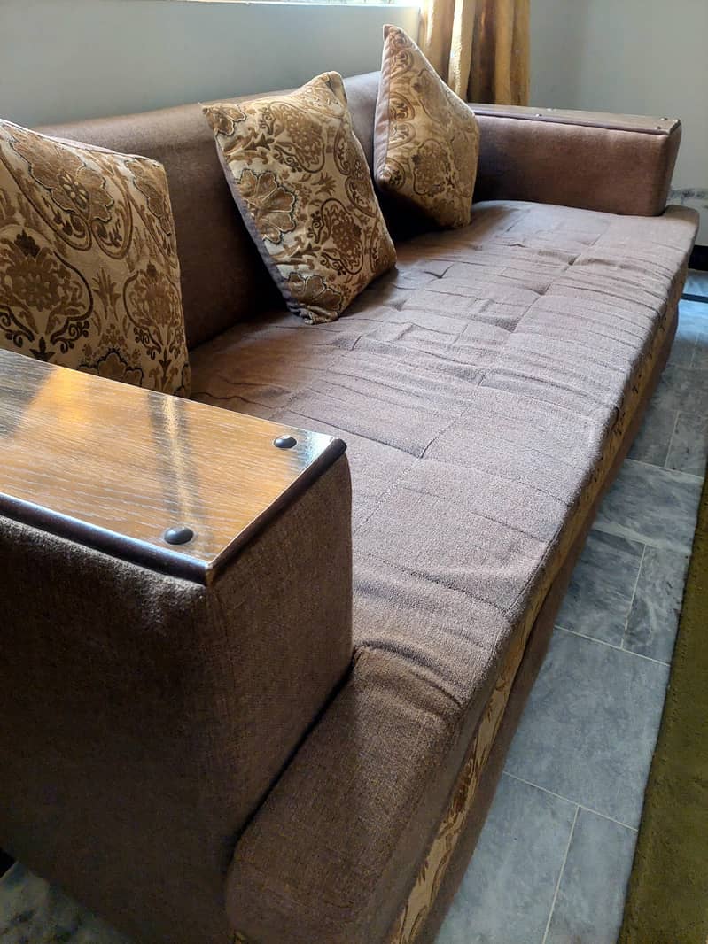 7 Seater Sofa 4