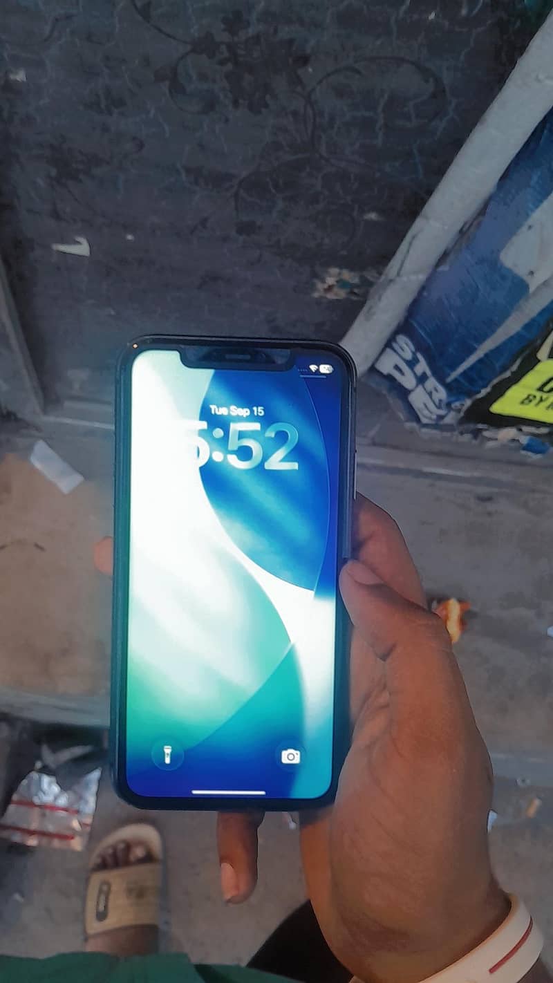 Apple iPhone 11 2